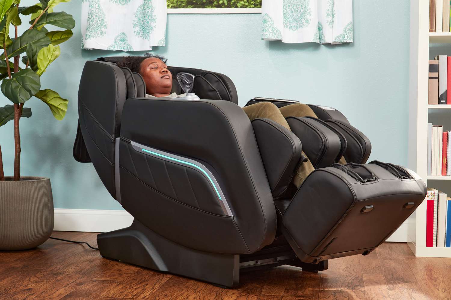 What’s the Best Massage Chair for a Tall Person?